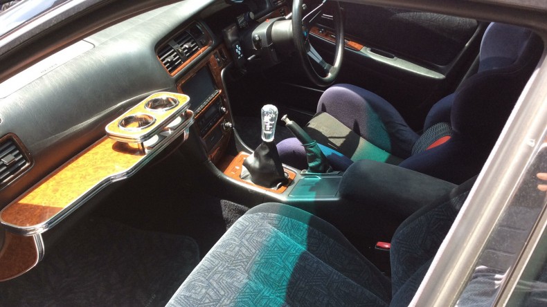 内装前方シート