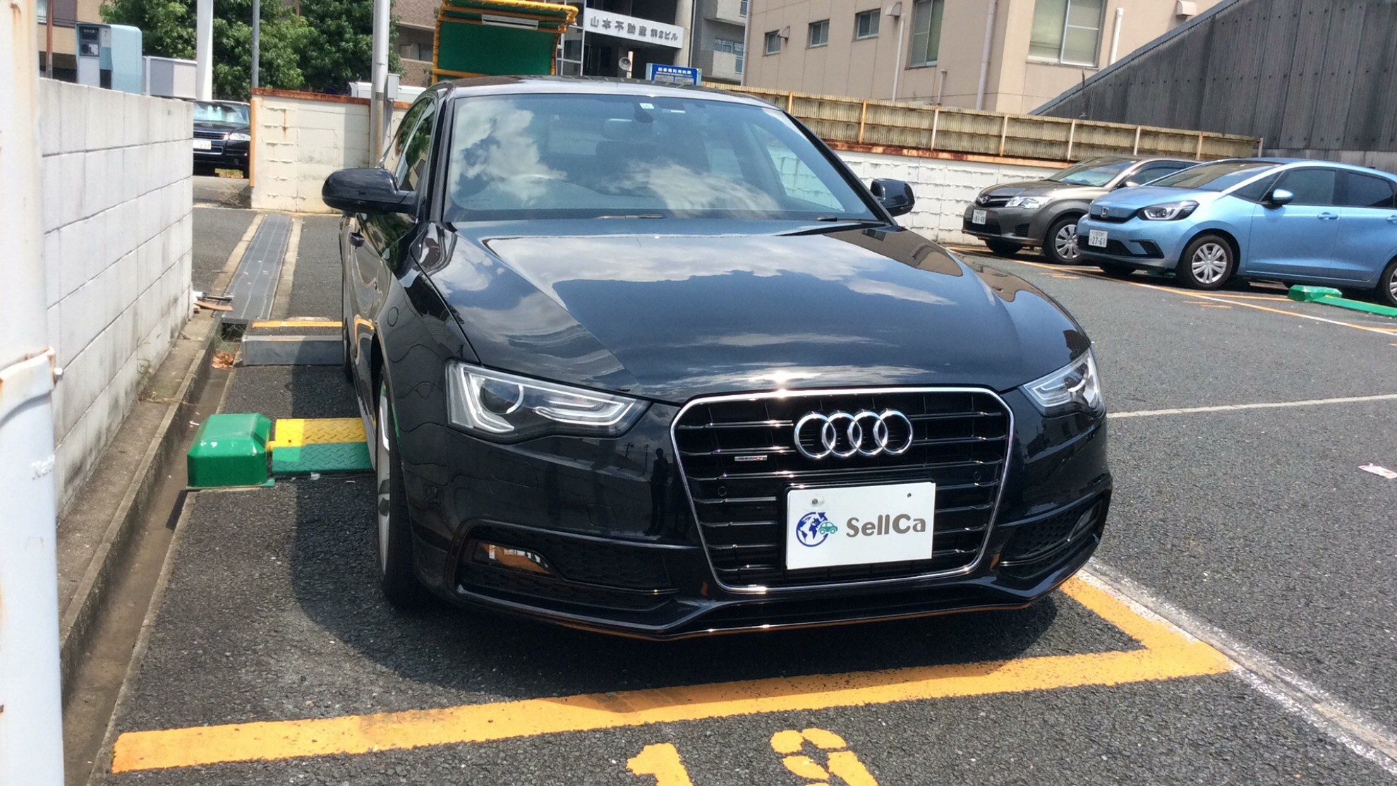 外装右前