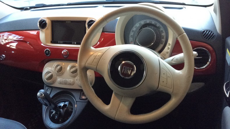 内装インパネ全体