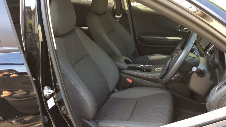 内装前方シート