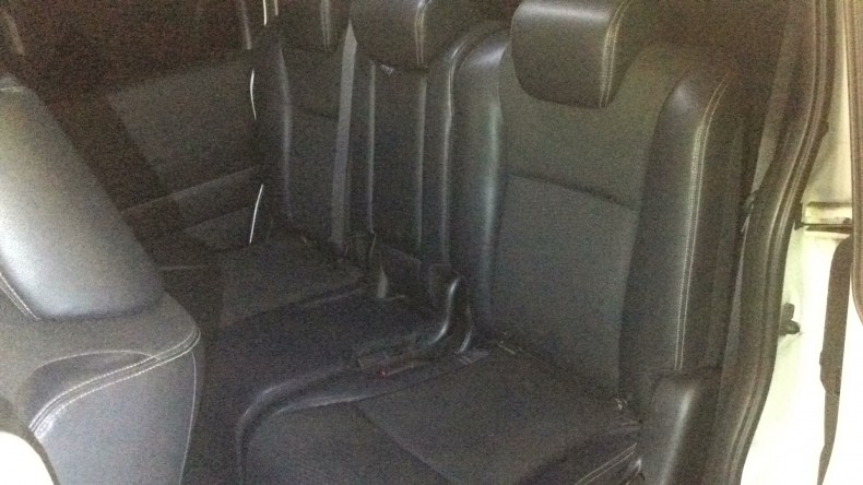 内装後方シート