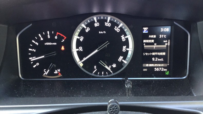 内装メーター