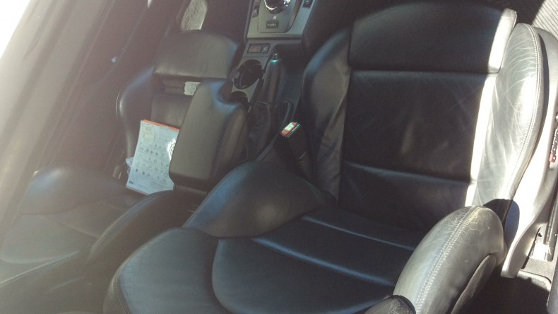 内装前方シート