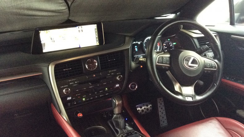 内装インパネ全体