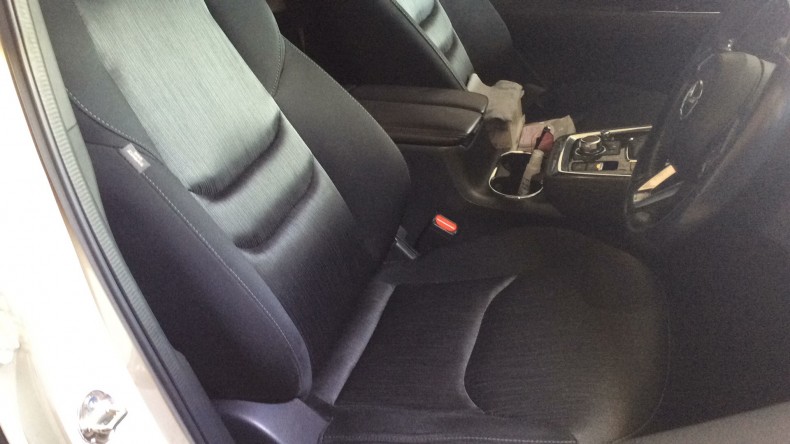 内装前方シート