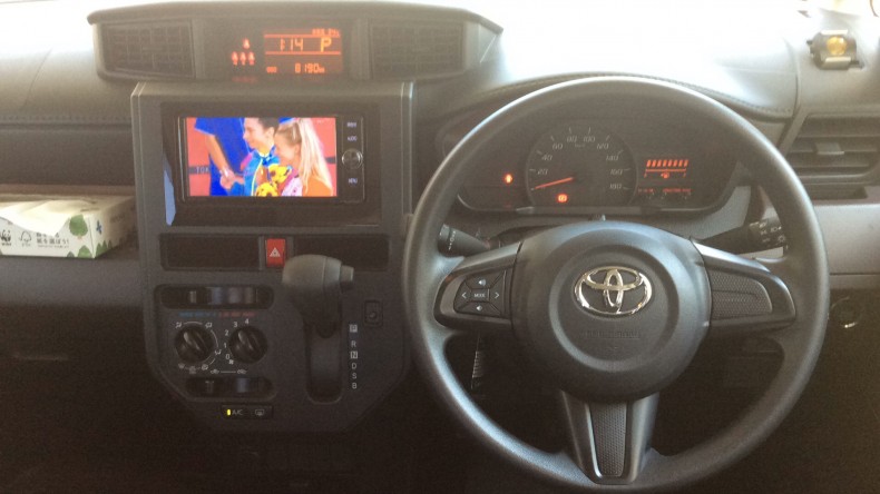 内装インパネ全体