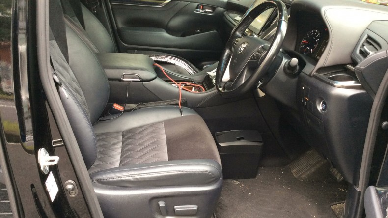 内装前方シート