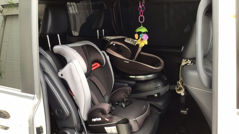 内装後方シート