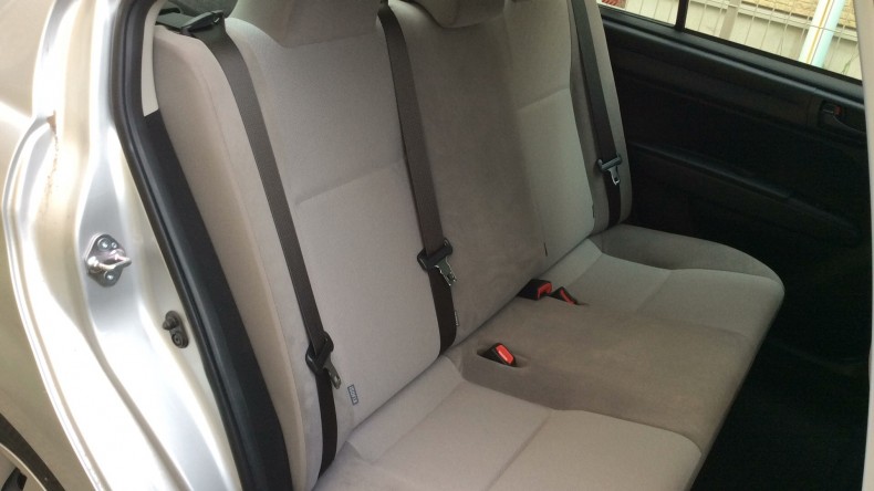 内装後方シート