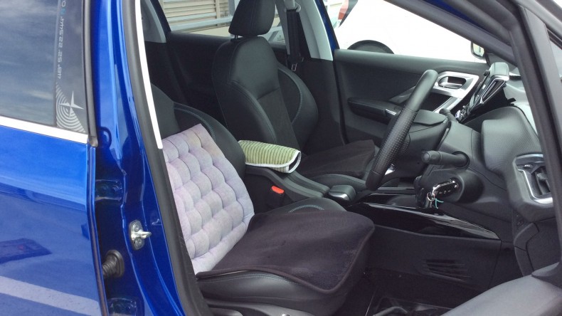 内装前方シート