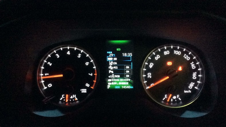 内装メーター