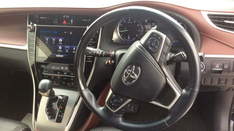 内装インパネ全体