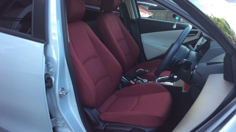 内装前方シート