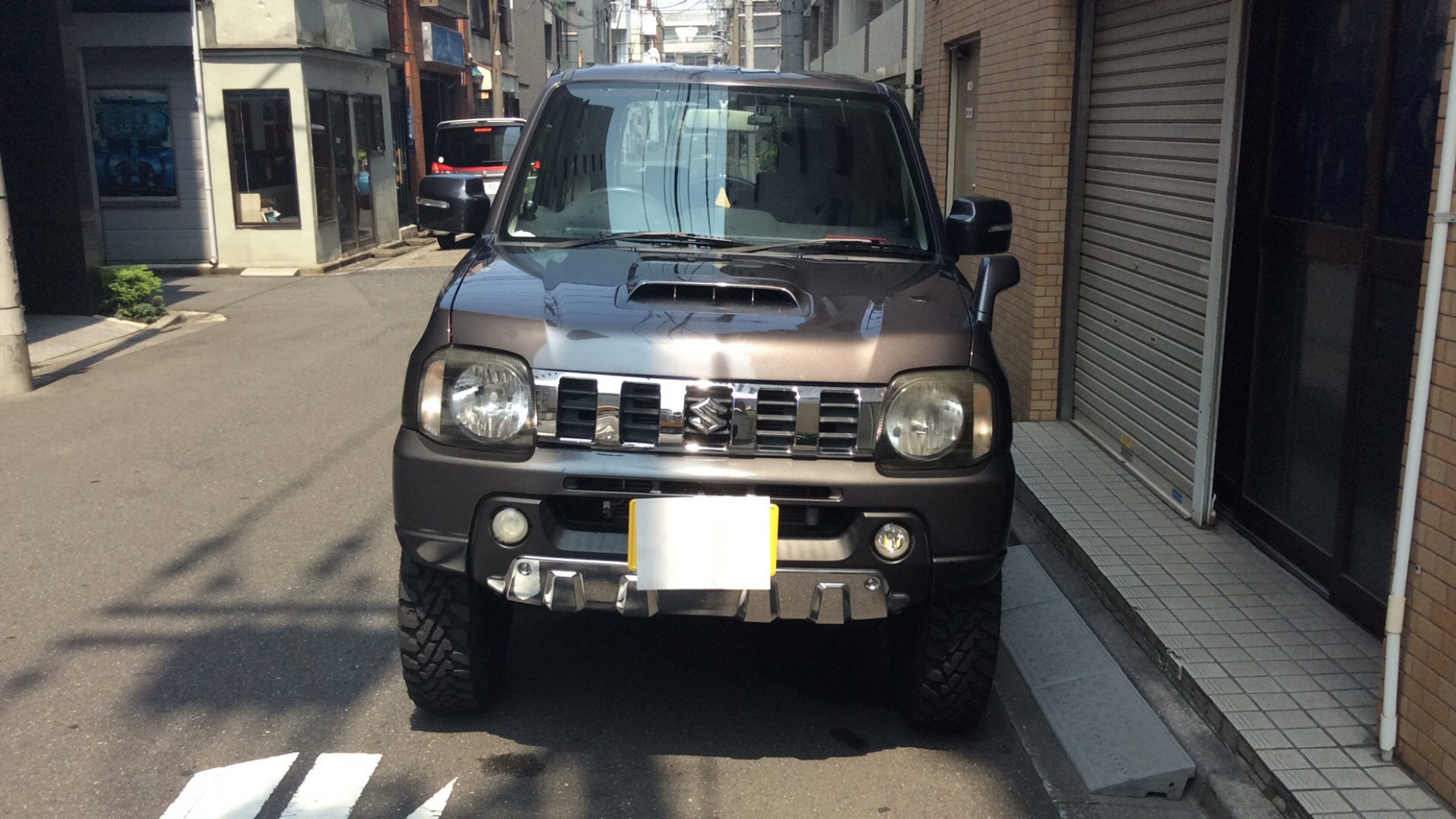 外装前方