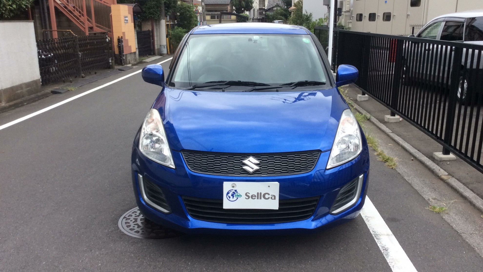 外装前方