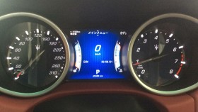 内装メーター