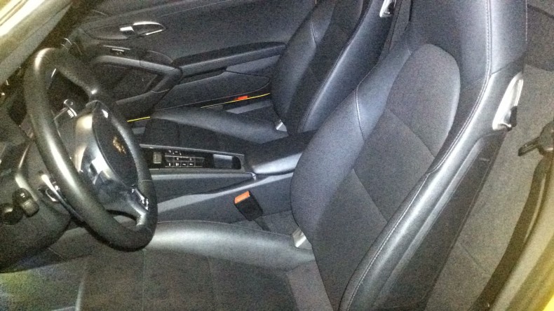 内装前方シート