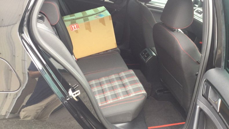 内装後方シート