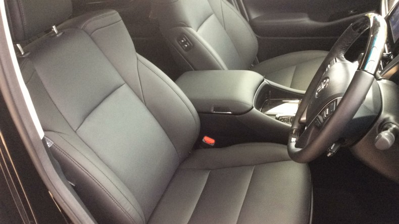 内装前方シート