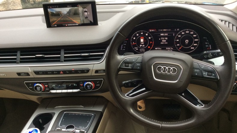 内装インパネ全体