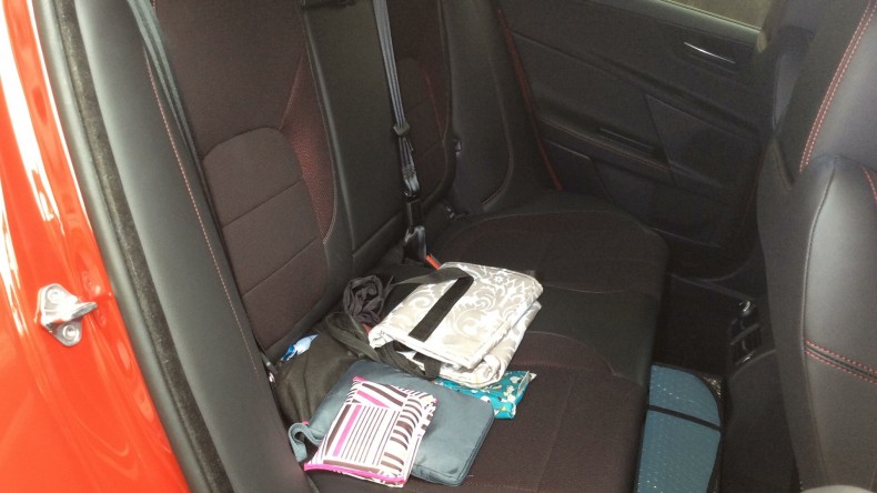 内装後方シート