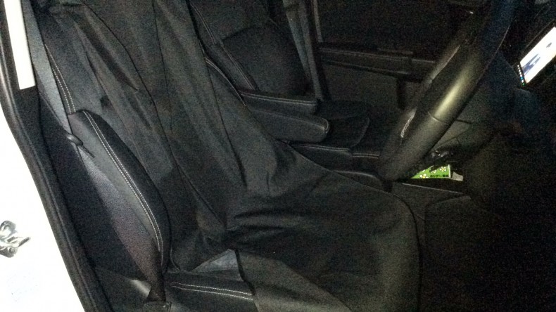 内装前方シート