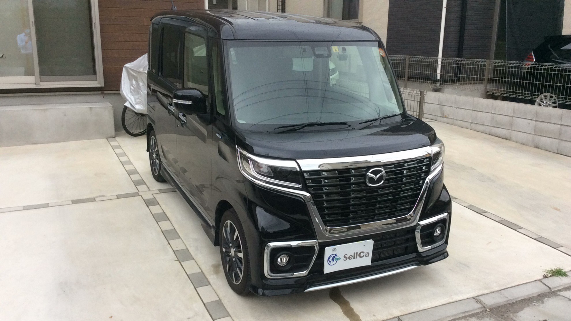外装右前