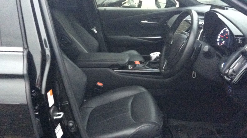 内装前方シート