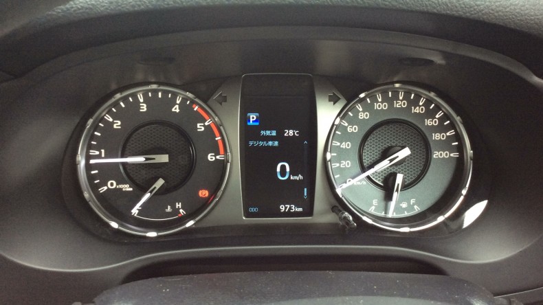 内装メーター