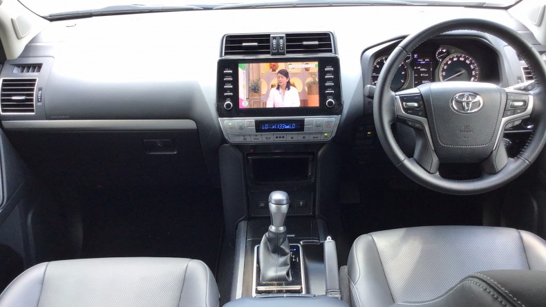 内装インパネ全体