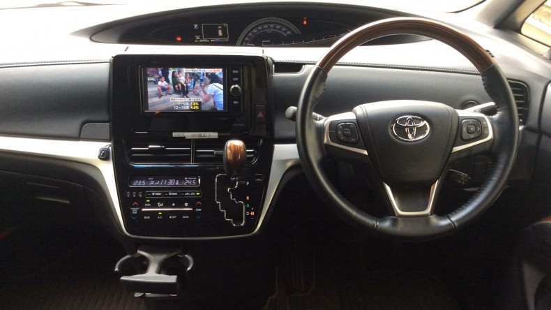 内装インパネ全体