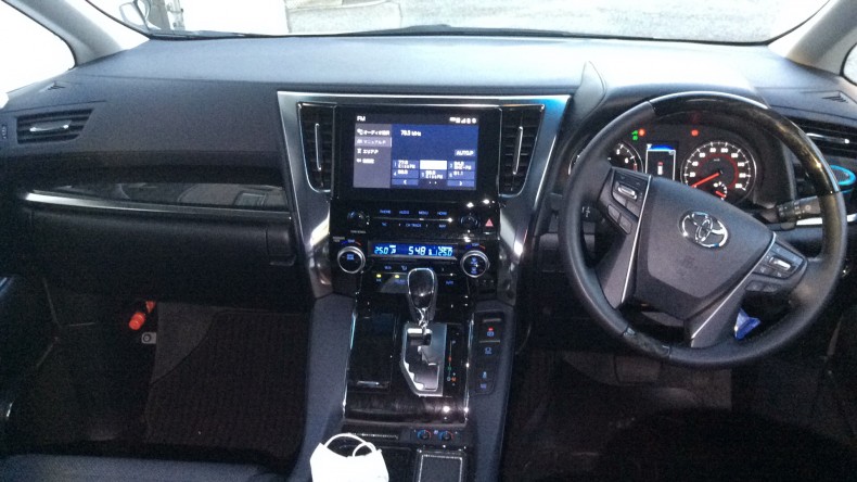 内装インパネ全体