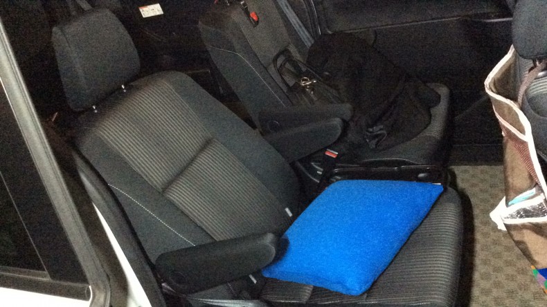 内装後方シート