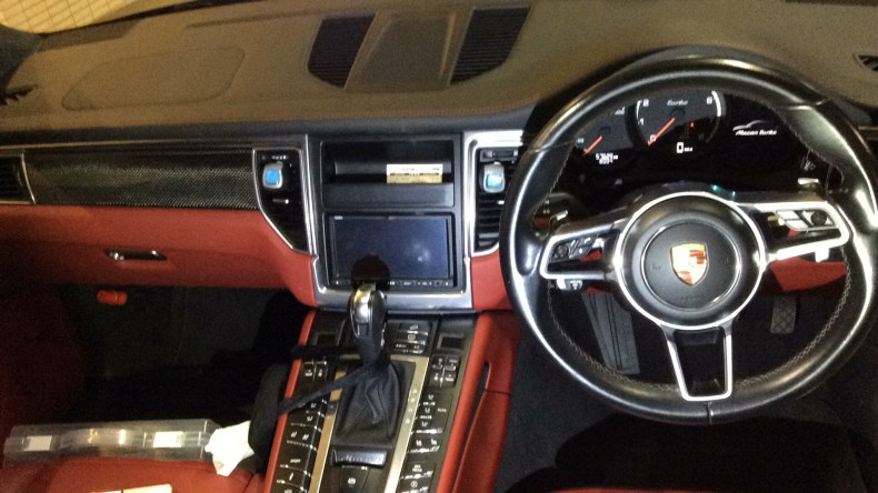 内装インパネ全体