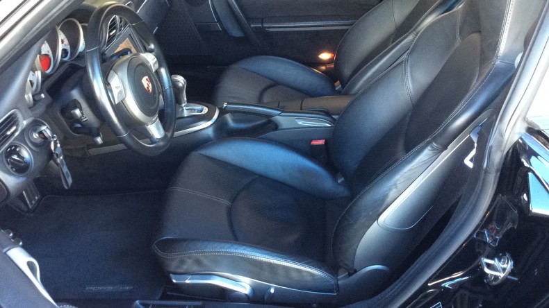 内装前方シート