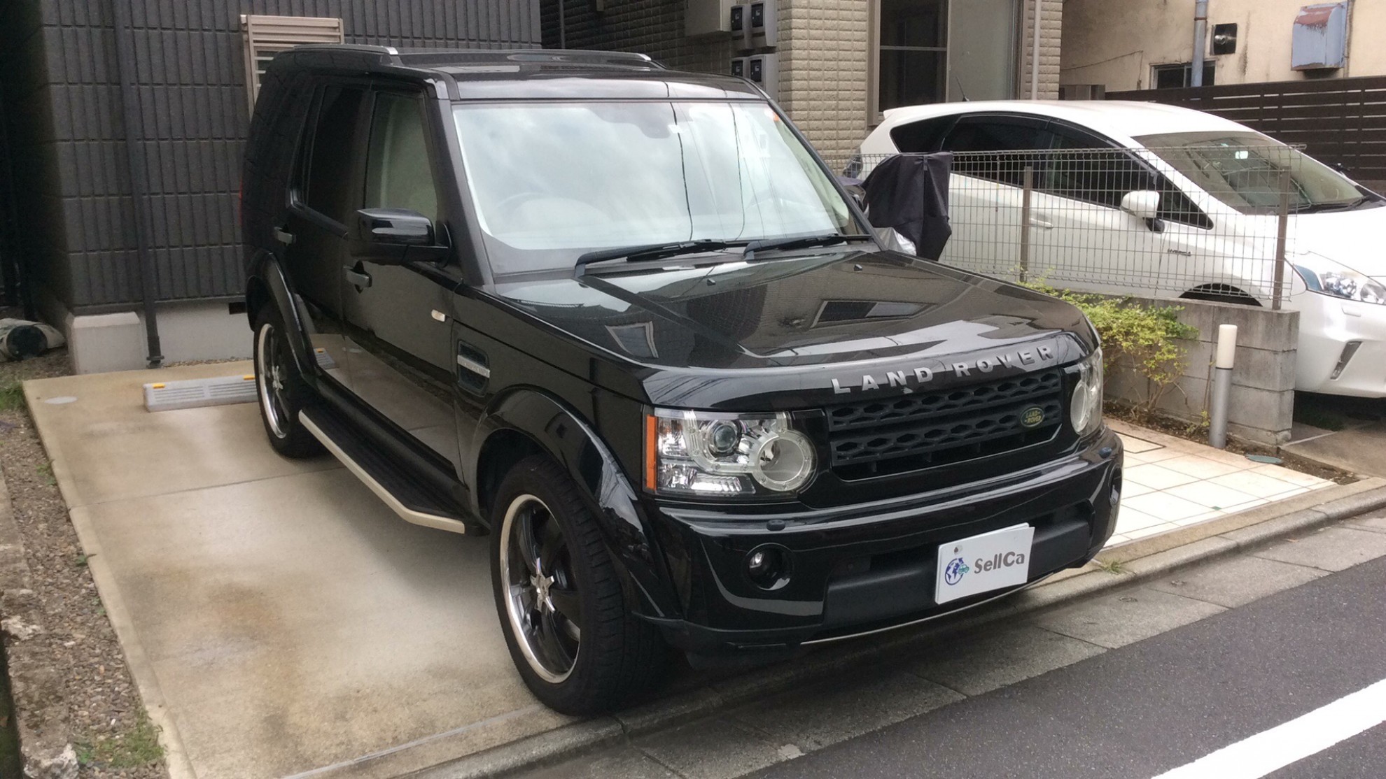 外装右前