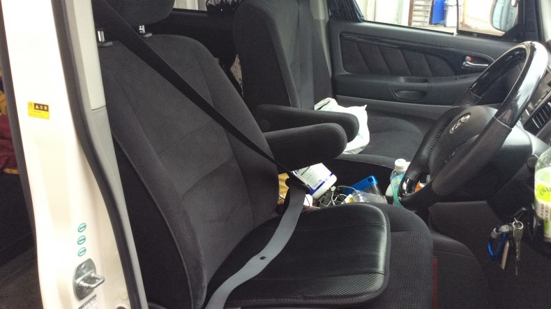 内装前方シート