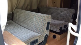 内装後方シート