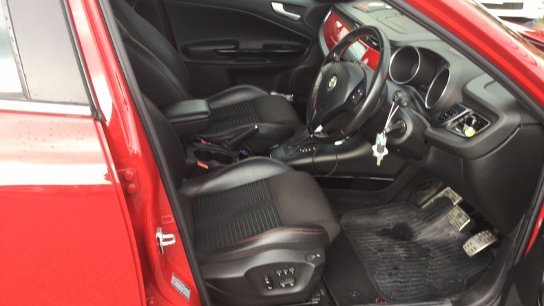 内装前方シート