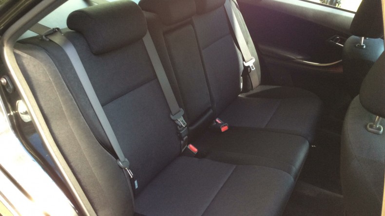 内装後方シート