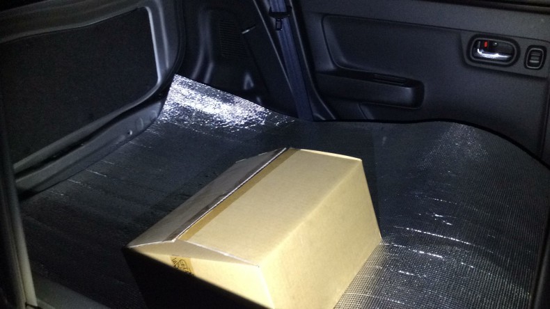 内装後方シート