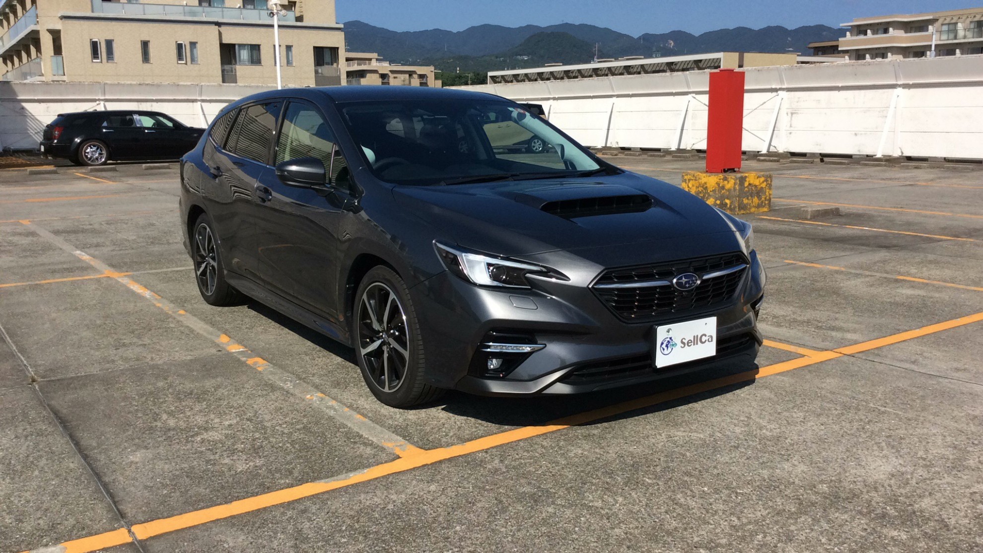 外装右前