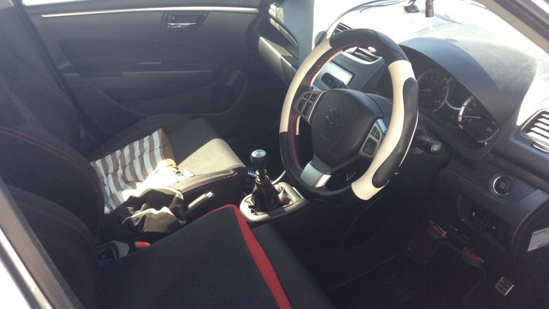 内装前方シート