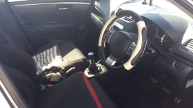 内装前方シート