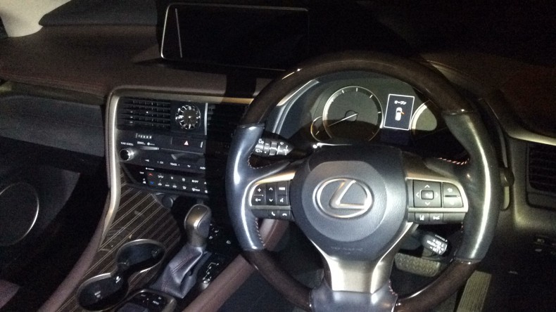 内装インパネ全体