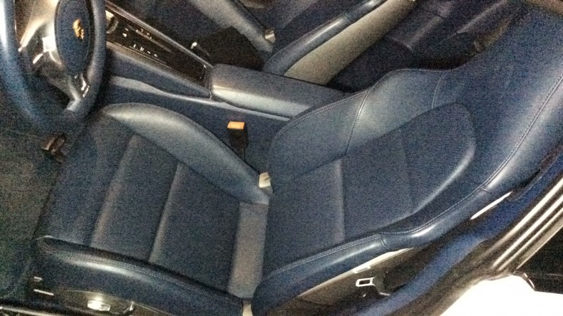 内装前方シート