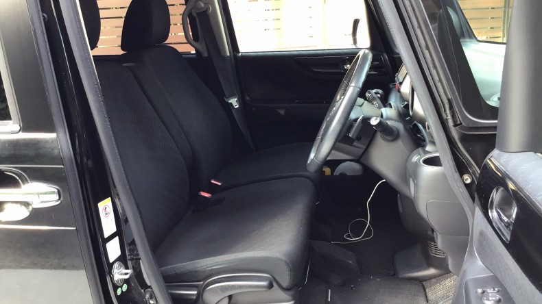 内装前方シート