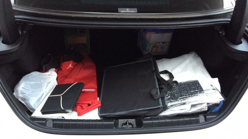内装トランク