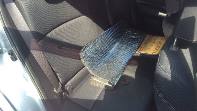 内装後方シート