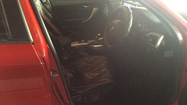 内装前方シート